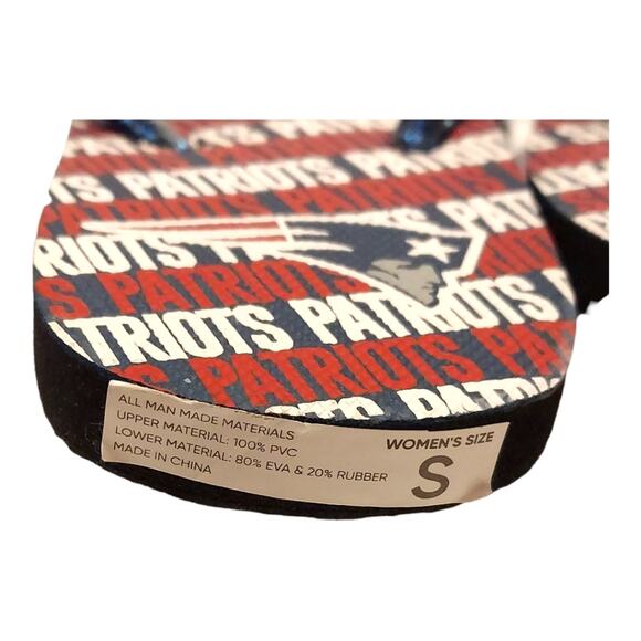 New England Patriot's Logo Team Spirit NFL Flip Flop Sandals  Size Small - Picture 3 of 7